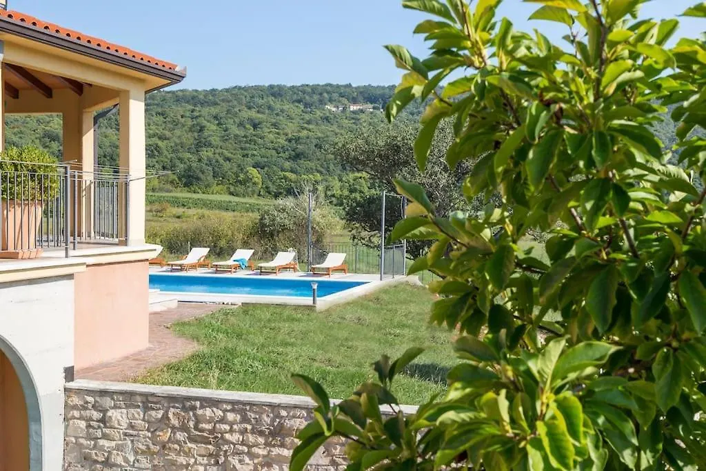 Villa Dani-With Big Pool 50M2 Labin