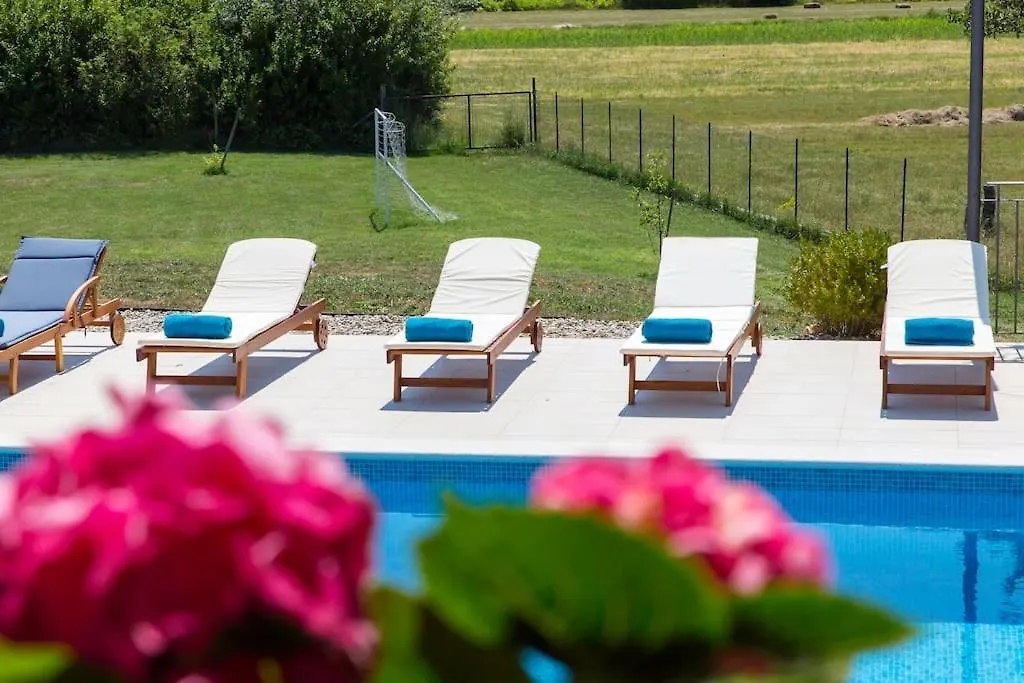 Villa Dani-With Big Pool 50M2 Labin  0*, Labin (Istria) Hırvatistan